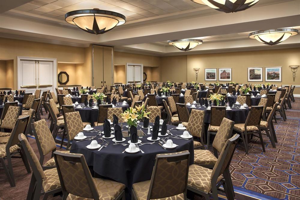 The Chifley Houston, Tapestry Collection By Hilton Hotel 4*