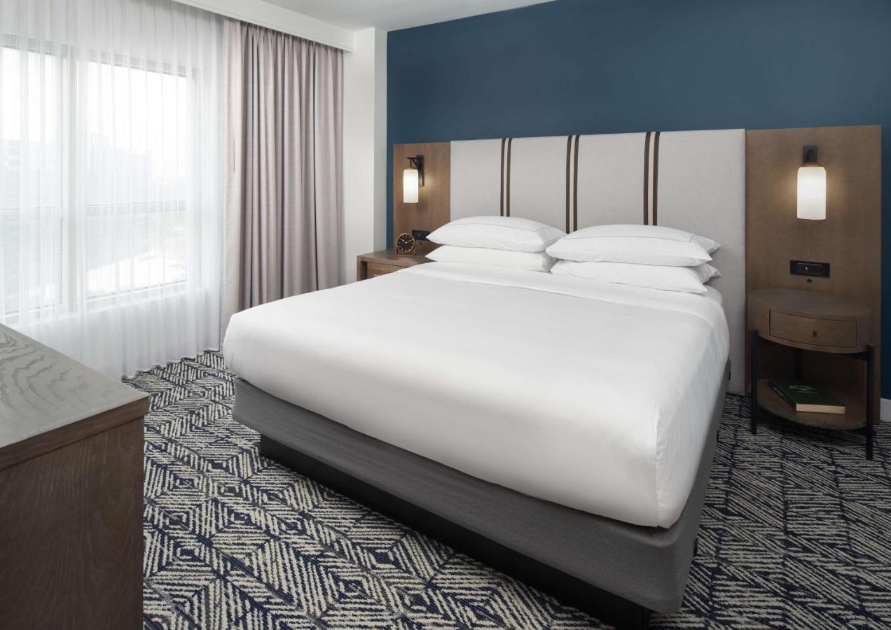 The Chifley Houston, Tapestry Collection By Hilton Hotel Houston