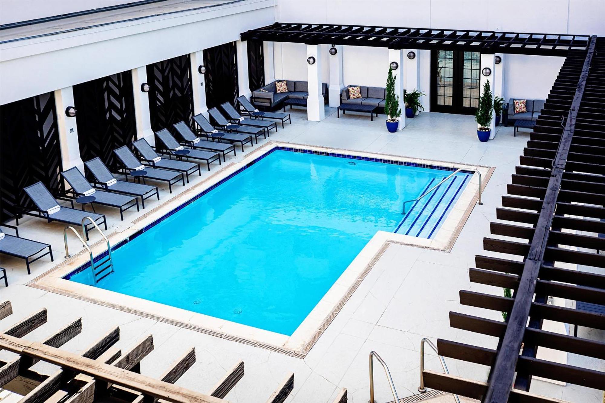 The Chifley Houston, Tapestry Collection By Hilton Hotel 4*
