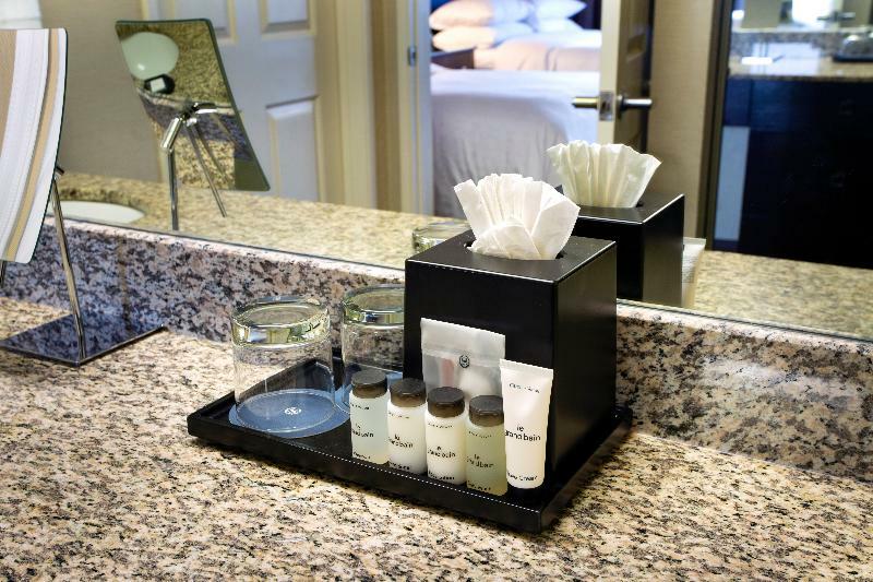 Hotel The Chifley Houston, Tapestry Collection By Hilton 4*