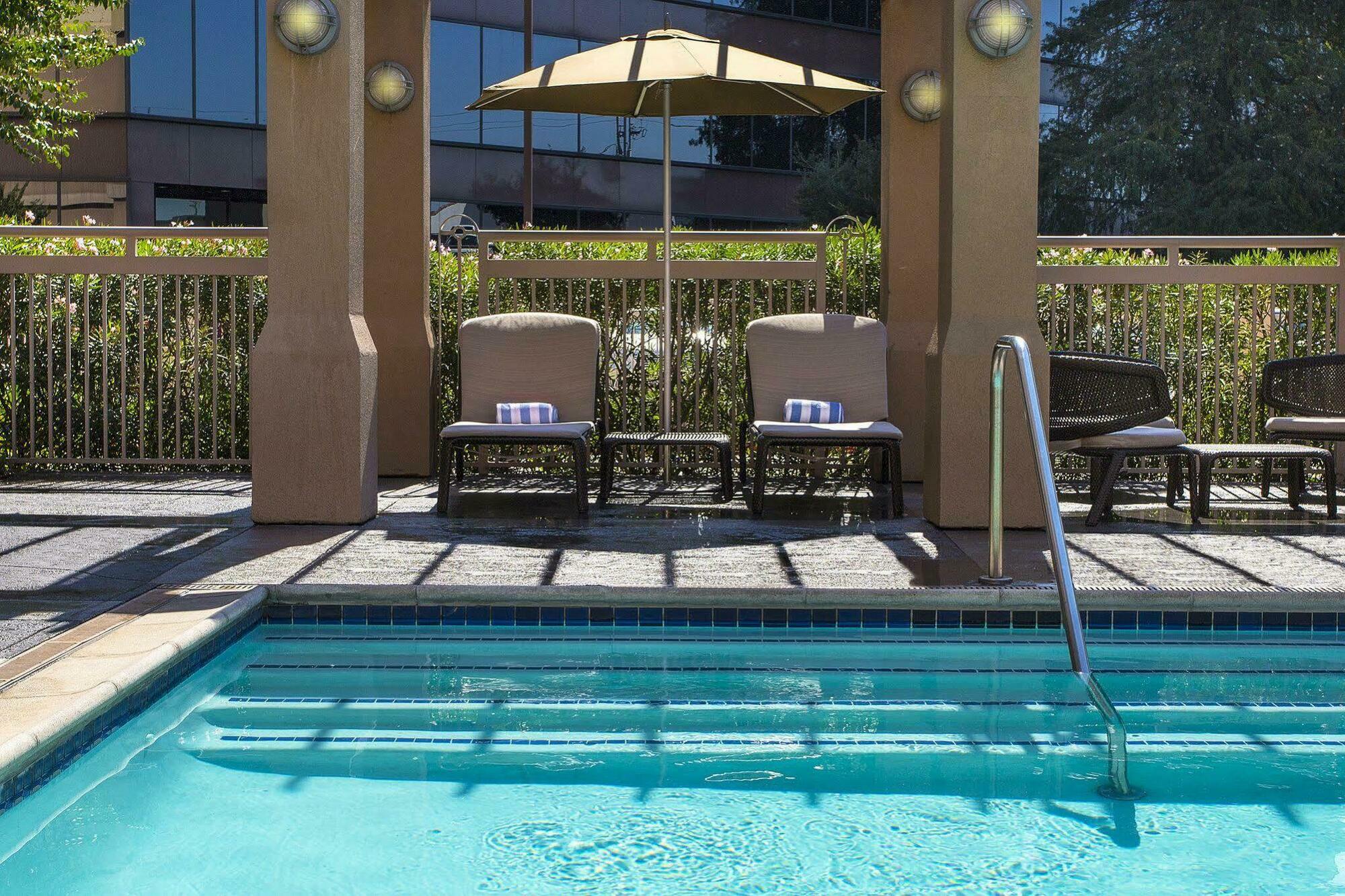 Hotel The Chifley Houston, Tapestry Collection By Hilton